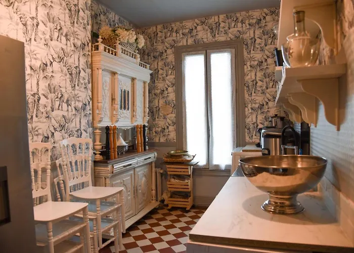 Le Manoir De La Baronnie 430 M2 Vakantiehuis